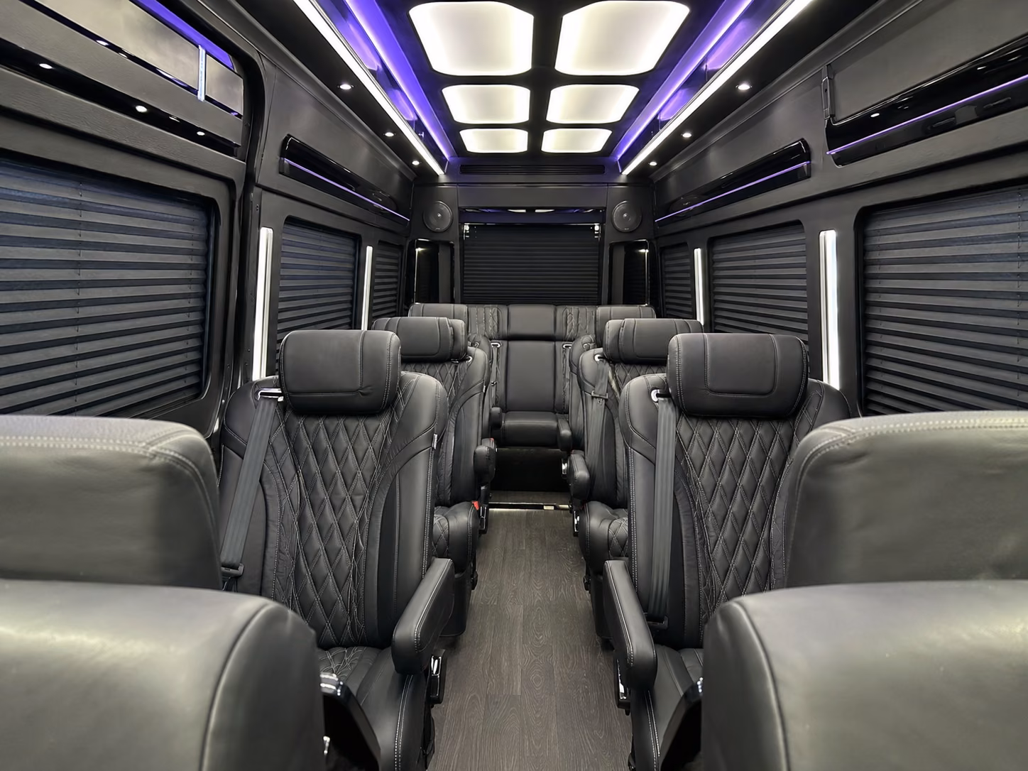 find the perfect transportation for your next airport transfer 5